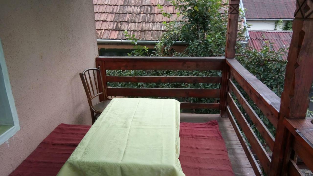 Vila Tilda Hotel Совата Екстериор снимка